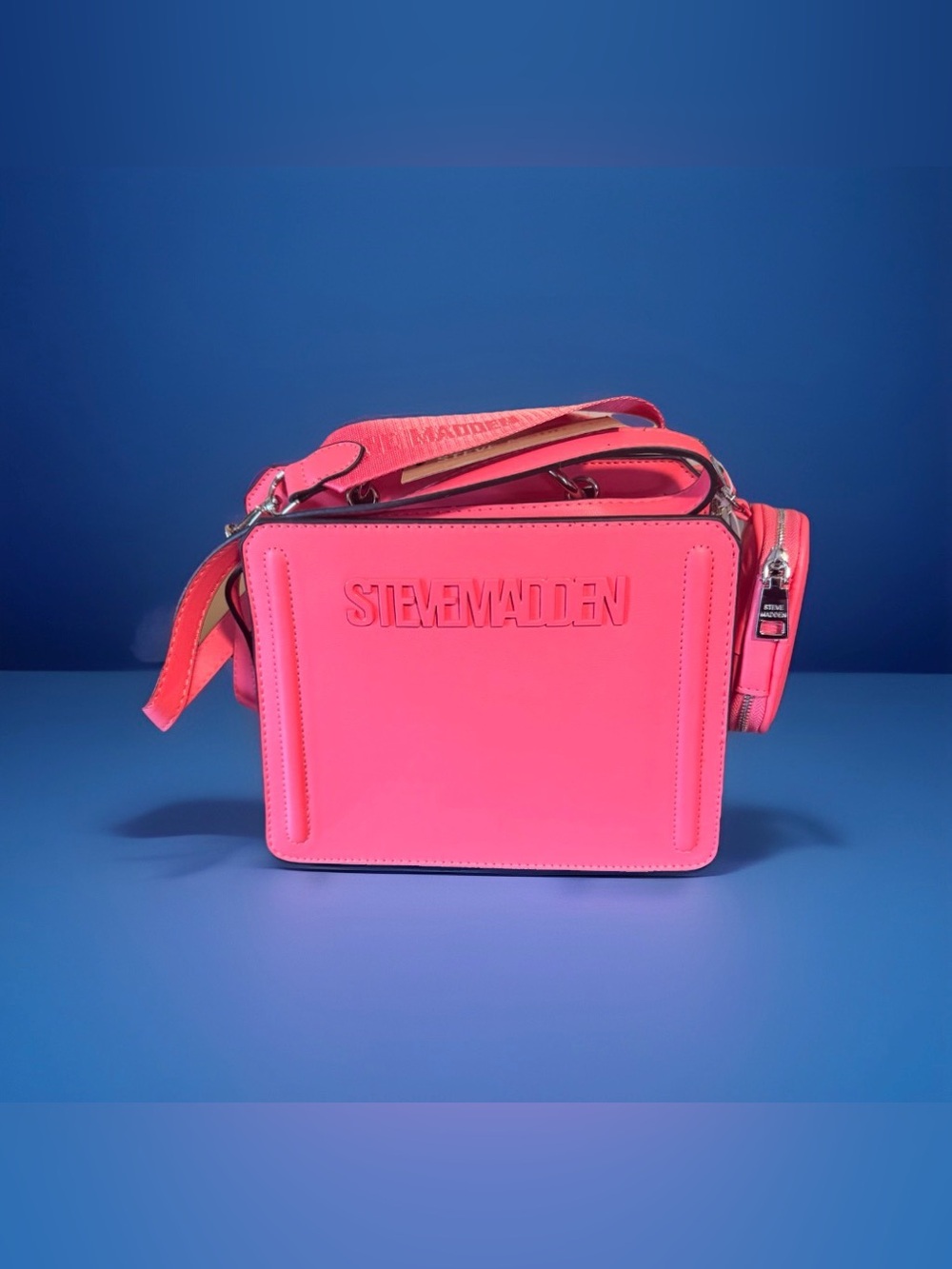 Steve Madden Bevelyn Crossbody Bag / Satchel / Purse - Coral Pink - NEW!!